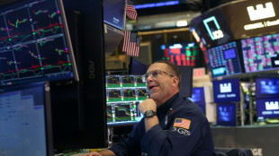 Droits de douane: Wall Street d&eacute;gringole de pr&egrave;s de 6% &agrave; la cl&ocirc;ture