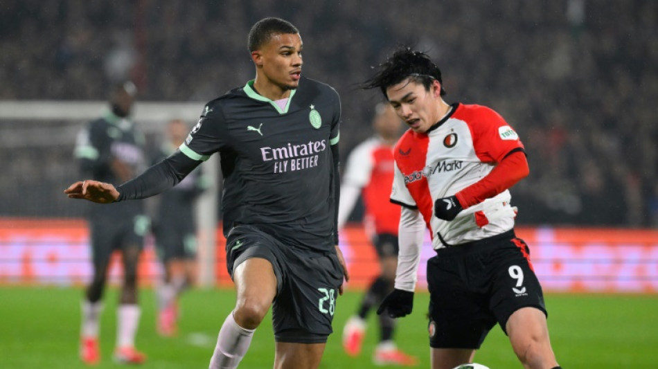 Newcastle anuncia contrata&ccedil;&atilde;o do zagueiro alem&atilde;o Malick Thiaw