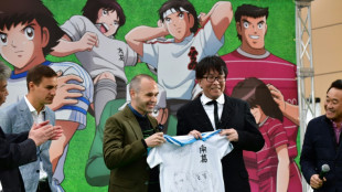 El c&oacute;mic de f&uacute;tbol "Supercampeones" llega a su &uacute;ltimo n&uacute;mero impreso