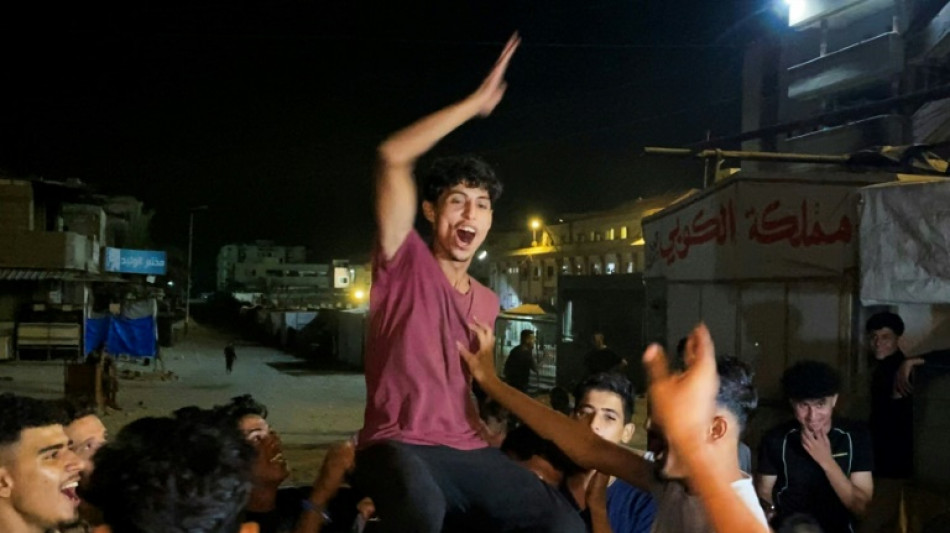 Gazatíes reaccionan eufóricos al anuncio de acuerdo para terminar la guerra