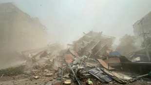 Regierung: Mindestens 144 Tote und 732 Verletzte durch Erdbeben in Myanmar