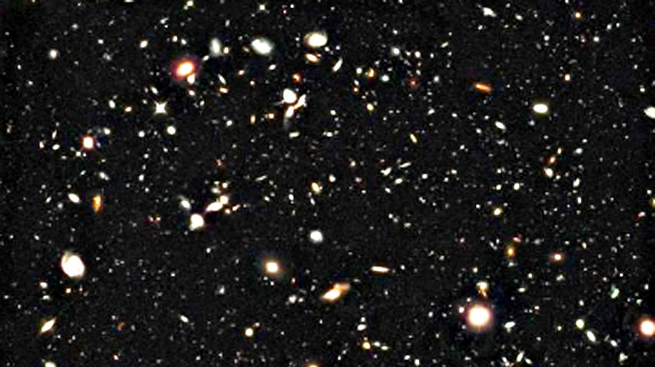  Le prime galassie disseminavano l'universo di elementi pesanti prima del previsto 