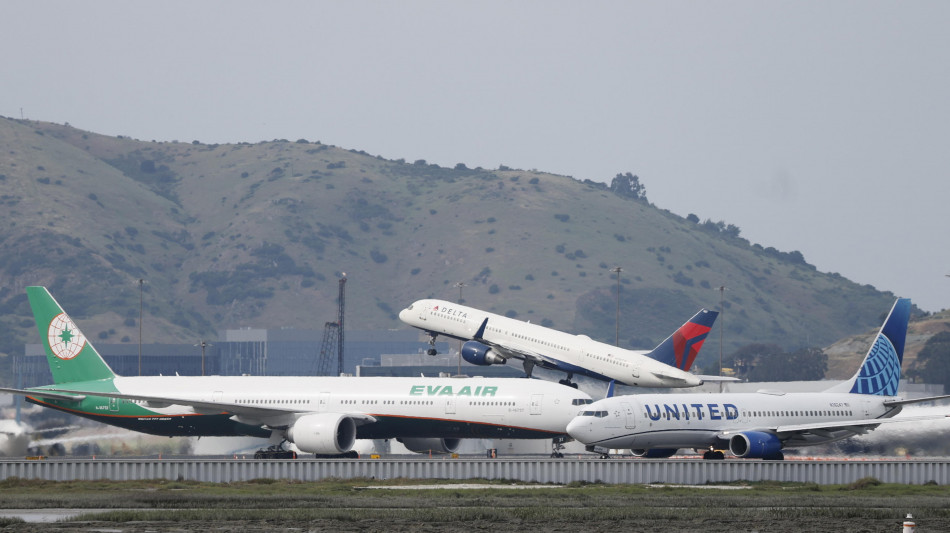  Iata, l'Europa importa il 30% del fabbisogno di carburante per aerei 