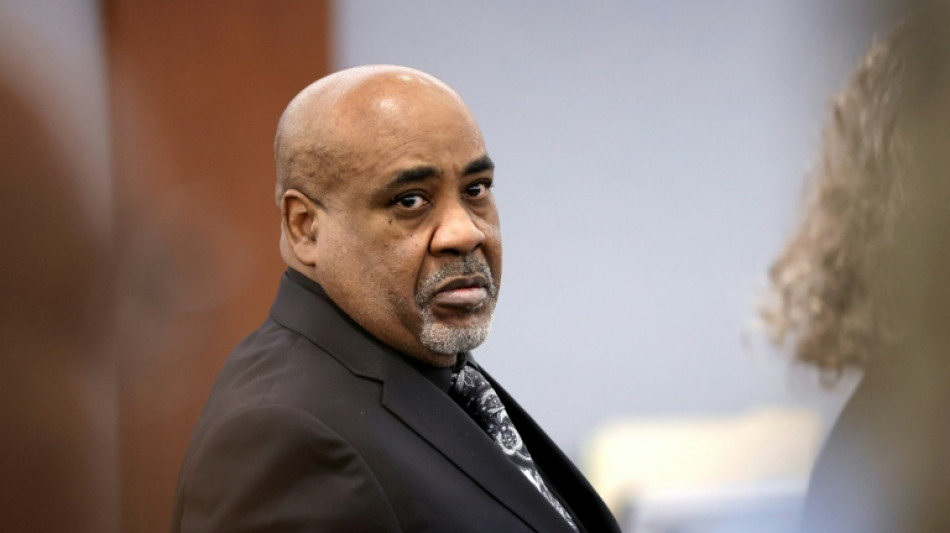  Jurado comienza las deliberaciones en el juicio por el asesinato del rapero Tupac Shakur 