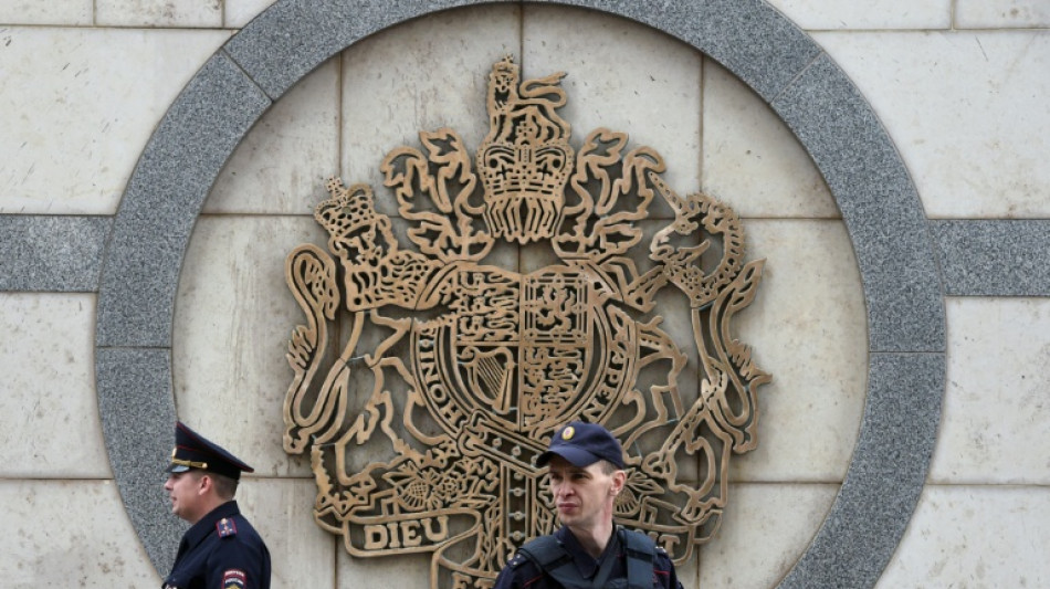  Moskau: Mitarbeiter der britischen Botschaft plante im Auftrag Kiews Anschlag auf Diplomaten  
