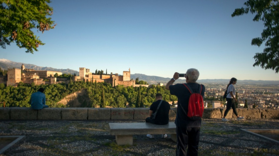  Alhambra in Granada nach zweitem Erdbeben wegen Sch&auml;den geschlossen 