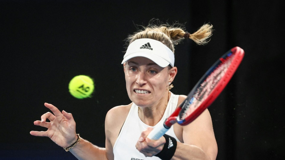 Kerber verliert - Deutschland muss weiter k&auml;mpfen