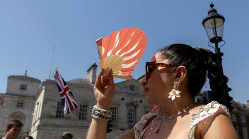  Gro&szlig;britannien verzeichnet neuen Hitzerekord - Viele Notfalleins&auml;tze in London 