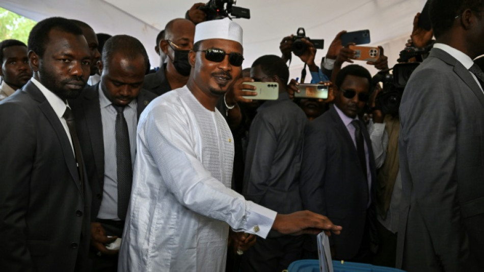 General Mahamat Idriss Déby Itno vence eleições presidenciais no Chade
