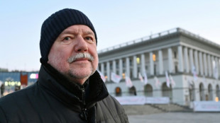 Reconocido escritor ucraniano afirma que es "inmoral" defender el ruso en Ucrania