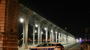 Attentat &agrave; Paris: Darmanin met en avant "un ratage" dans le suivi psychiatrique de l'assaillant