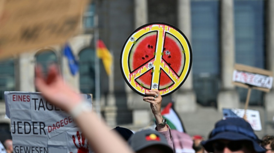 La Defensa Civil de Gaza informa de cerca de 20 muertos por ataques israel&iacute;es