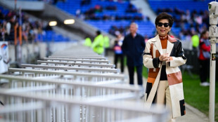 Foot - Lyon compte sur ses nouveaux dirigeants pour &eacute;viter la Ligue 2