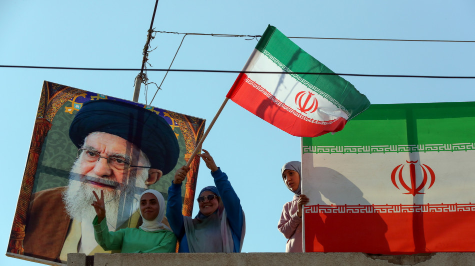 Khamenei, sugli attacchi ai siti nucleari Trump esagera
