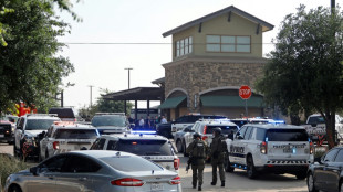 Suspeito de ataque a tiros no Texas foi expulso do Exército
