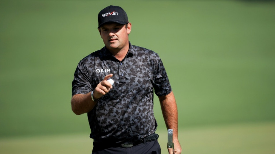 Reed soars to early Masters lead on wings of eagles 