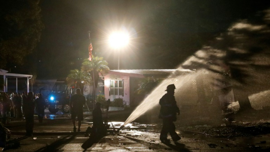 Etats-Unis: un petit avion s'&eacute;crase contre un parc de maisons mobiles, plusieurs morts