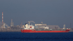 ++ Il petrolio affonda a New York a 92,28 dollari, -18% ++