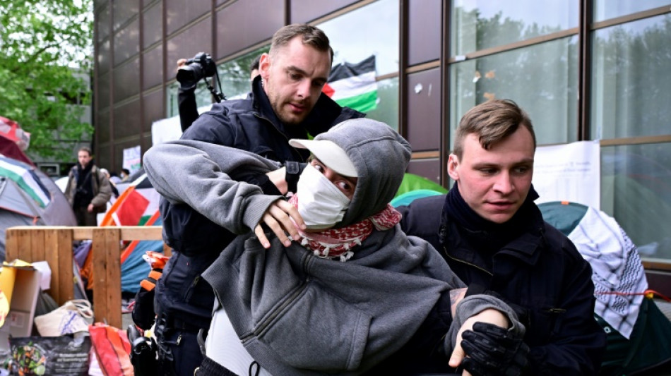 79 vor&uuml;bergehende Festnahmen bei propal&auml;stinensischem Protestcamp an Berliner FU