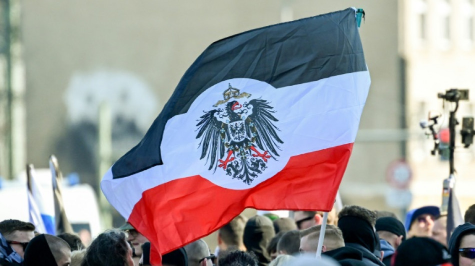  Zahl von Rechtsextremisten in Baden-W&uuml;rttemberg steigt - Szene zunehmend j&uuml;nger 