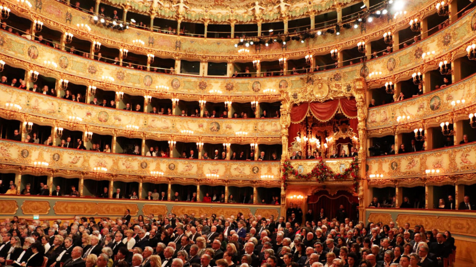 Tosca alla Fenice in un allestimento 'contemporaneo'