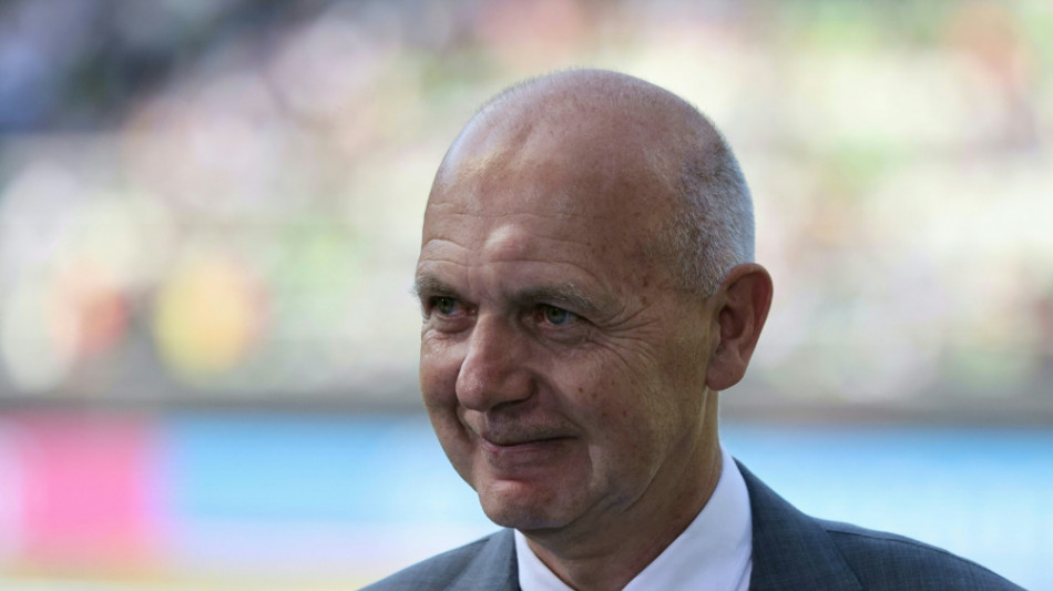 "Meisterlicher Fu&szlig;ball": Neuendorf gratuliert Leverkusen