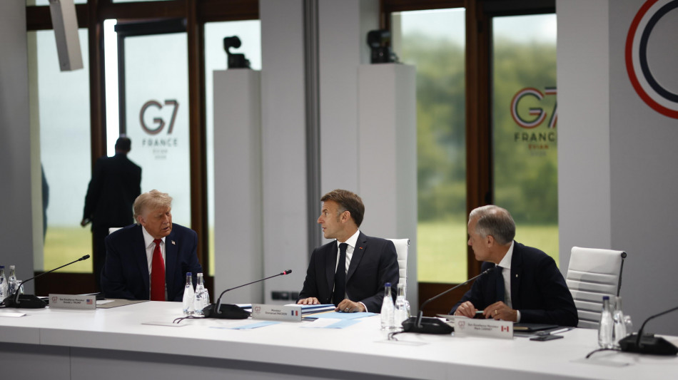  Macron e Carney in visita nelle isole francesi ribadiranno 'sovranit&agrave; delle nazioni' 