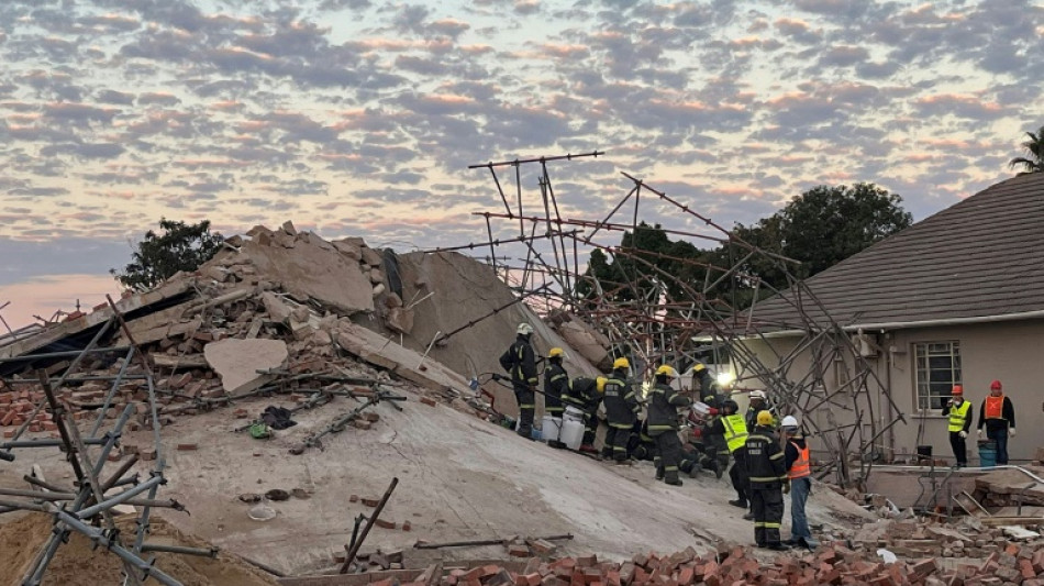 'Miracle' survivor found 5 days after S.Africa building collapse