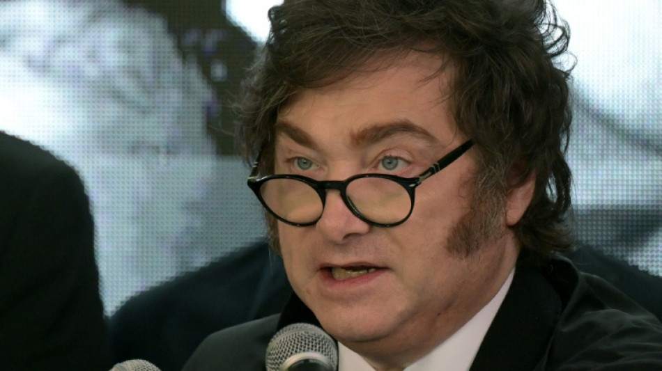  Milei critica Ir&atilde; em anivers&aacute;rio de atentado contra embaixada de Israel na Argentina 