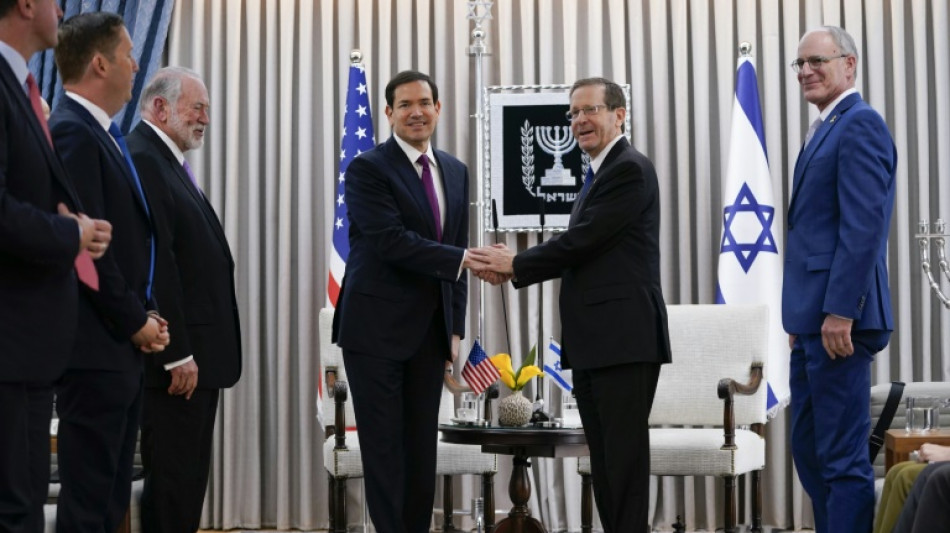 Rubio promet un soutien "indéfectible" à Israël, avant une visite à Doha