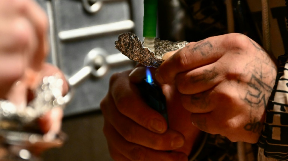 Gangue de supremacistas brancos &eacute; alvo de opera&ccedil;&atilde;o antidrogas nos EUA