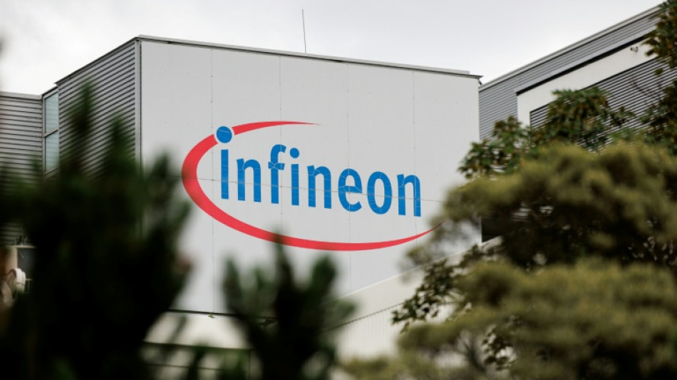  Infineon er&ouml;ffnet in Dresden neue Halbleiterfabrik 
