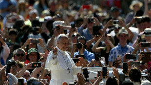 El papa celebra el acuerdo EEUU-Ir&aacute;n y pide di&aacute;logo en Ucrania