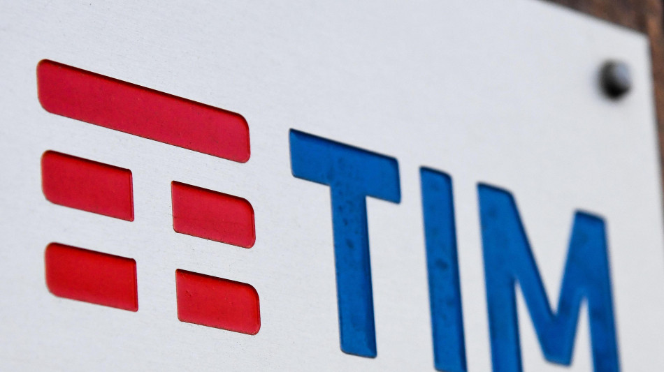  Tim, torna in utile nel secondo trimestre per 88 milioni 