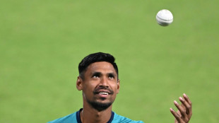 Bangladesh face deadline over refusal to play World Cup matches in India