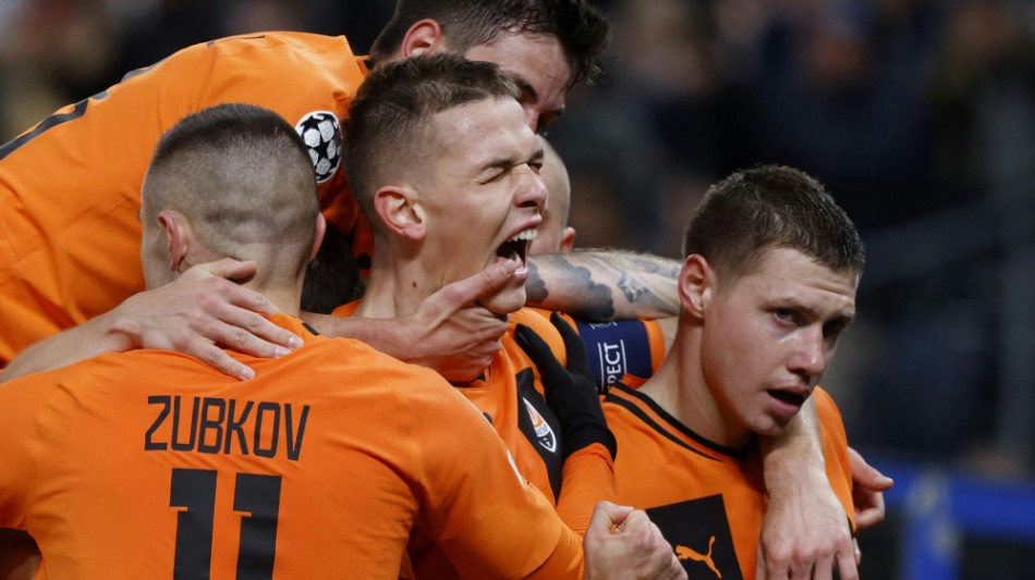 &Uuml;berraschung in Hamburg: Barca verliert gegen Donezk