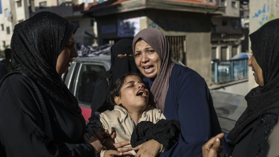  Rescatistas y hospitales de Gaza afirman que ataques israel&iacute;es mataron a siete personas 