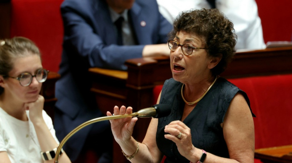  Loi d'urgence agricole: le texte adopt&eacute;, la ministre Barbut va pr&eacute;senter sa d&eacute;mission 