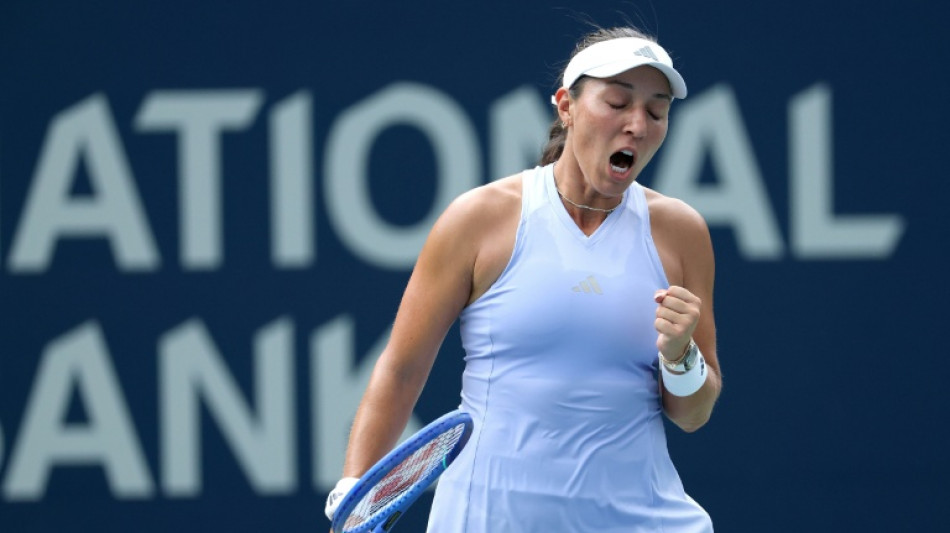  Pegula elimina Rakhimova e vai &agrave;s oitavas do WTA 1000 de Toronto 