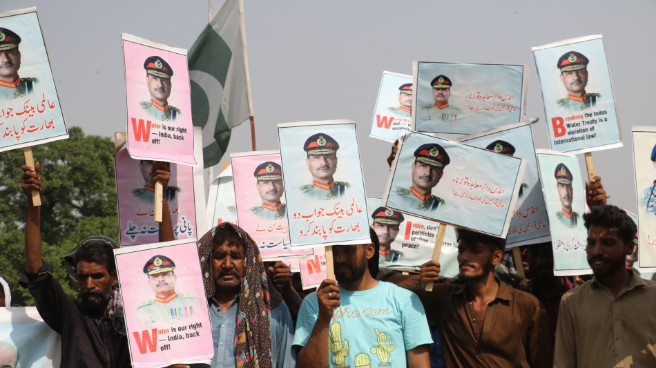 Pakistan, 'prove credibili di un attacco imminente dall'India'