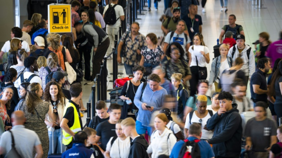 Flughafen in Amsterdam will Passagiere f&uuml;r verpasste Fl&uuml;ge entsch&auml;digen