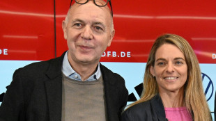 Neuendorf und Künzer bekräftigen: Mit Wück in die Zukunft