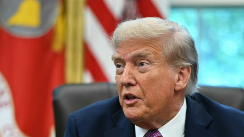 Trump jure de "descendre" les avions vénézuéliens menaçant l'armée américaine dans les Caraïbes