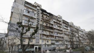 Kiev, raid russo su Kharkiv brucia mercato, un morto a Odessa