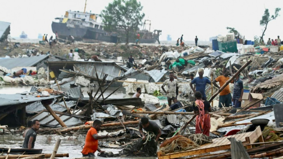 Nach Zyklon "Sitrang" in Bangladesch noch fünf Millionen Menschen ohne Strom