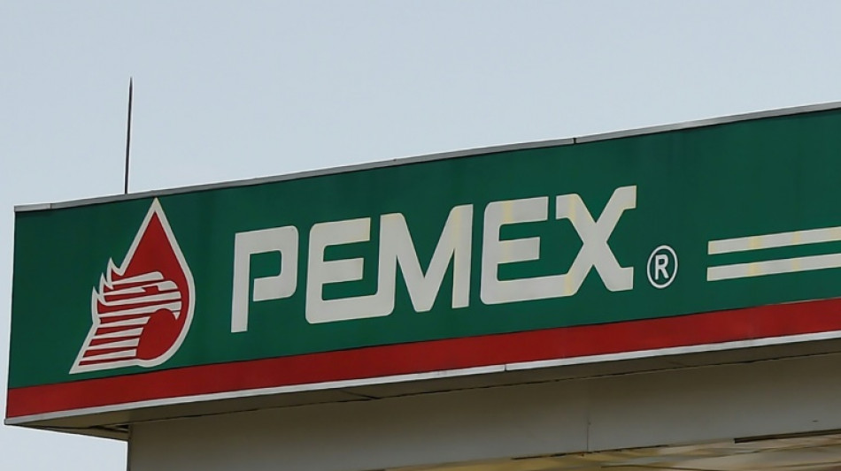 México emite bonos por USD 12.000 millones para apoyar a estatal Pemex