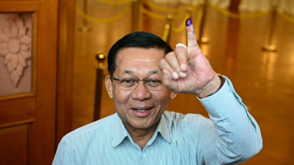  Erste Runde der Parlamentswahl in Myanmar beendet 