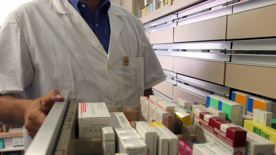  Le IA tendono a consigliare solo i farmaci pi&ugrave; noti e costosi 