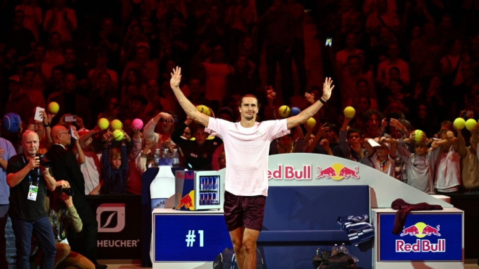  Zverev 'on top of the world' after securing No. 1 ranking 