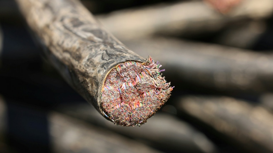 Markets mixed as Trump flags fresh tariffs, eyes on trade talks